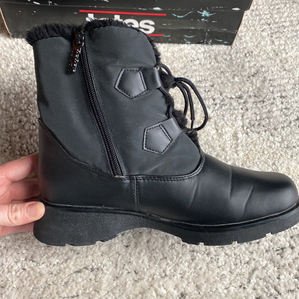 Totes Winter Boot Size 7 - Picture 3 of 13